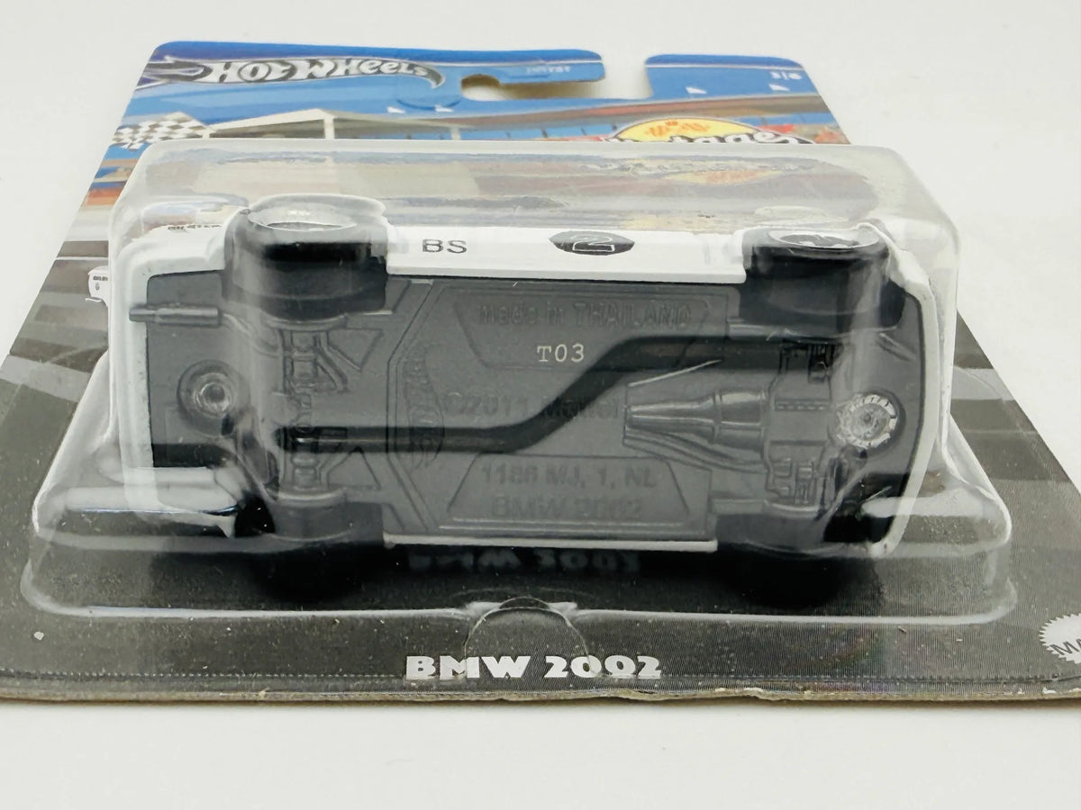 BMW 2002 Hot Wheels 2023 Fast & Furious 1:64 2 Blister Biały – zdjęcie 5