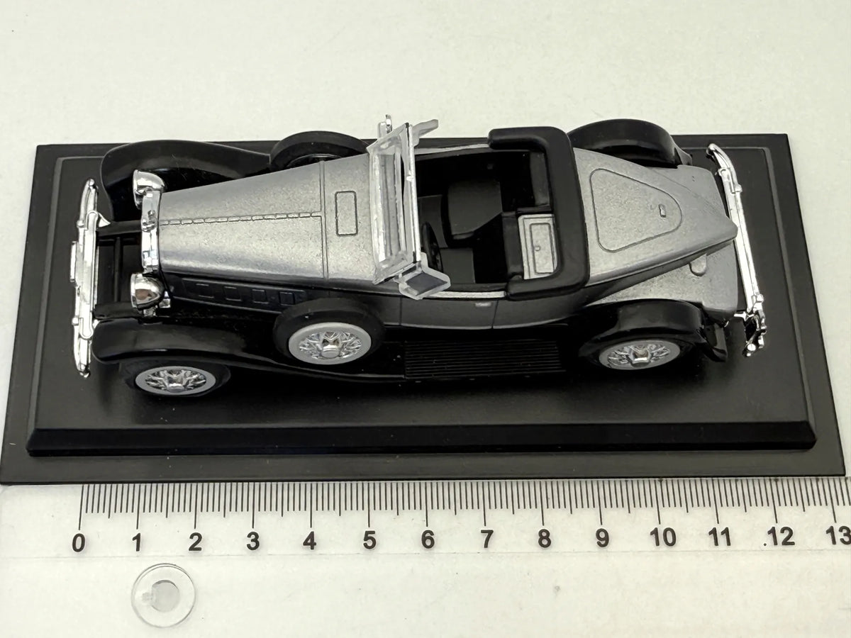 PACKARD BOATTAIL SPEEDSTER Z 1930 R. AmerCom Srebrny 1:43 – zdjęcie 5