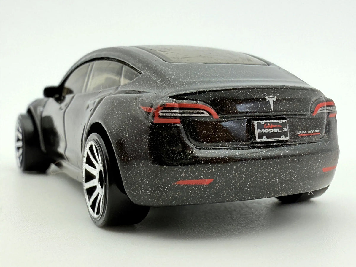 Tesla Model 3 Hot Wheels Czarna 1:64 – zdjęcie 5