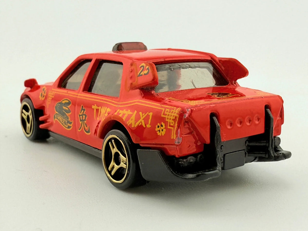 Time Attaxi Hot Wheels 2015 Czerwony 1:64 – zdjęcie 5