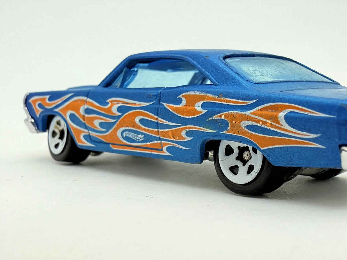 66 Ford Fairlane Gt Hot Wheels Niebieski 1:64 – zdjęcie 5