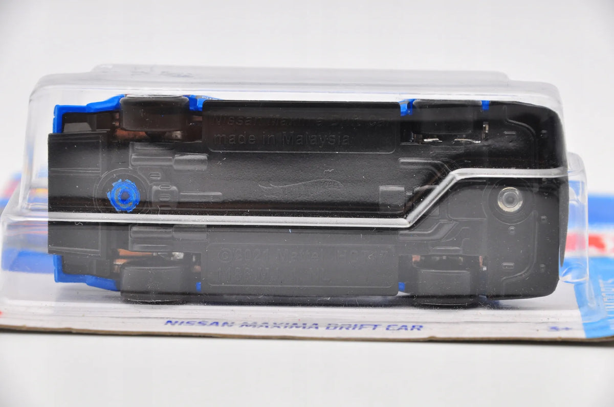 NISSAN MAXIMA DRIFT CAR Hot Wheels 2023 Niebieski 1:64 – zdjęcie 5