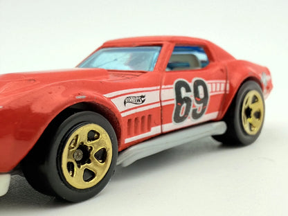 '69 Copo Corvette Hot Wheels Czerwony 1:64 – zdjęcie 5