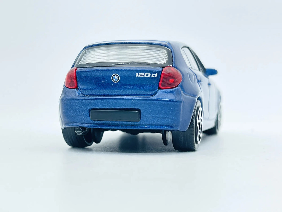 Bmw 1 Series 120D, Bburago, resoraki, die cast, 1:43 niebieski – zdjęcie 5