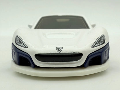 Rimac Nevera Hot Wheels Biała 1:64 – zdjęcie 5