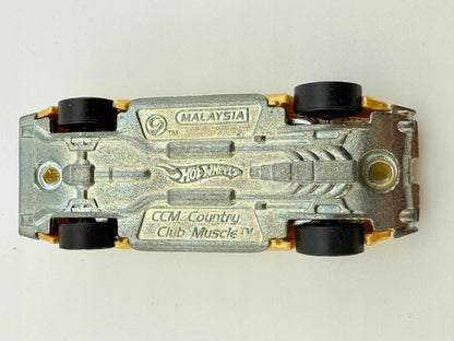 Country Club Muscle Hot Wheels Złoty 1:64 – zdjęcie 5