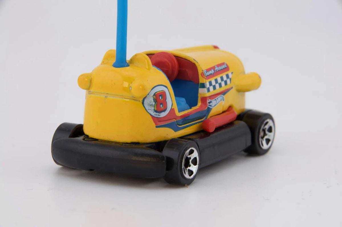 Bump Around Hot Wheels Żółty 1:64 – zdjęcie 5