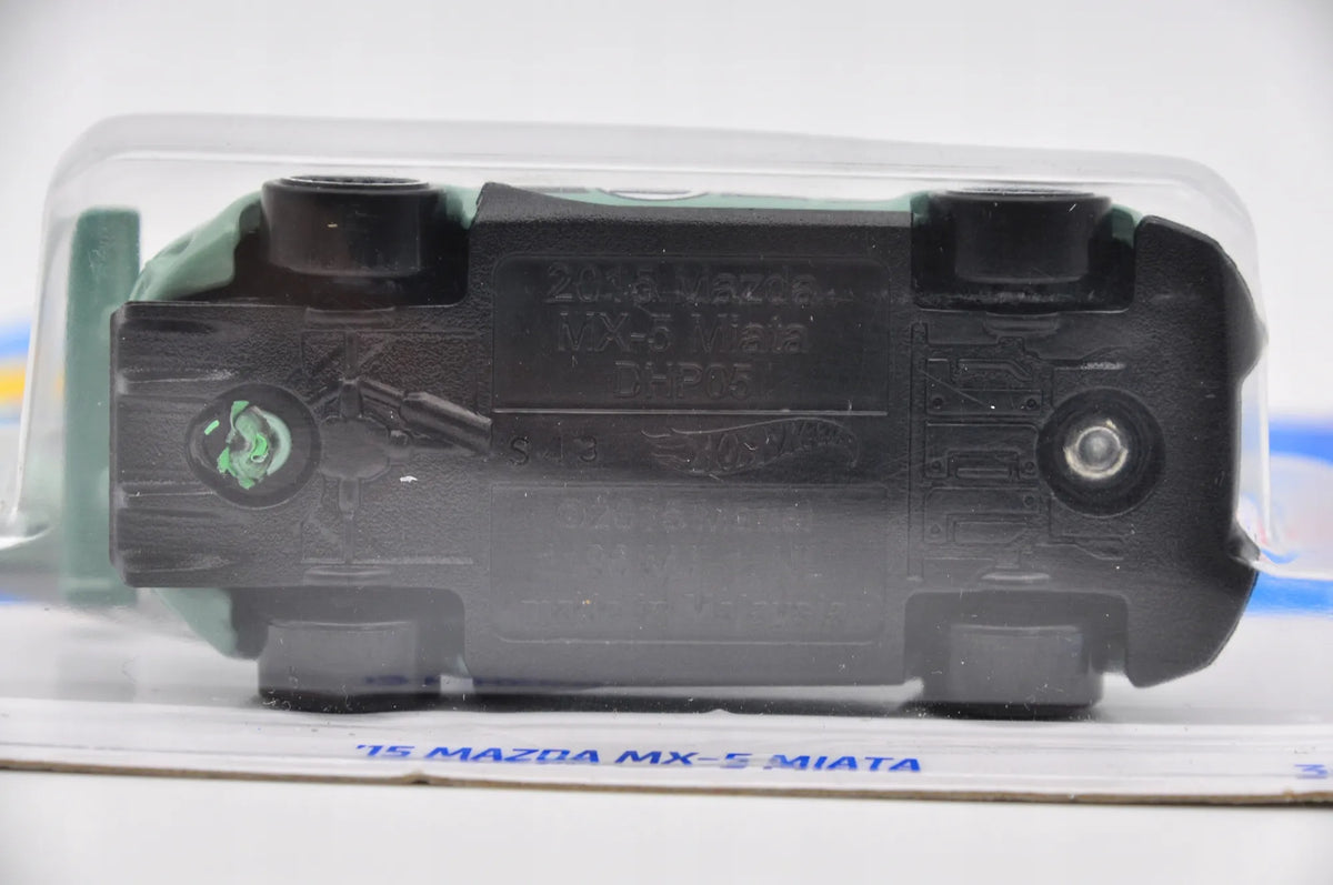 '15 MAZDA MX-5 MIATA Hot Wheels 2024 Miętowy 1:64 – zdjęcie 5