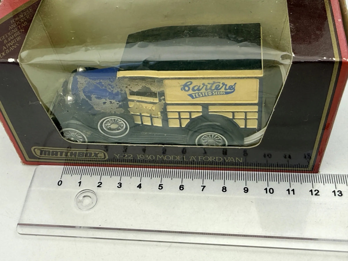 Y-22 1930 MODEL A FORD VAN Matchbox 1986 Niebieski 1:40 Made in Macau – zdjęcie 5