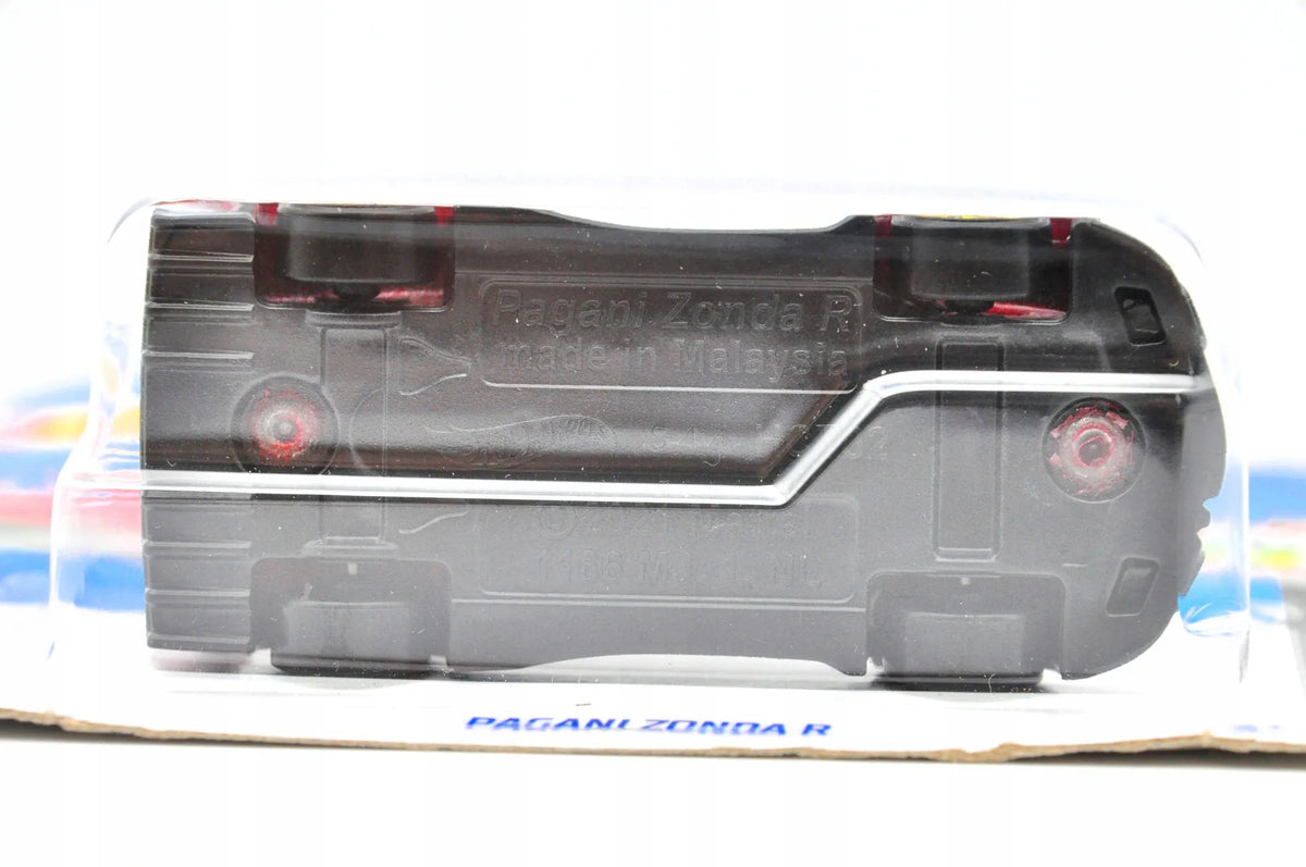 Pagani Zonda R HW RACE DAY Hot Wheels 2024 Czerwony 1:64 – zdjęcie 5