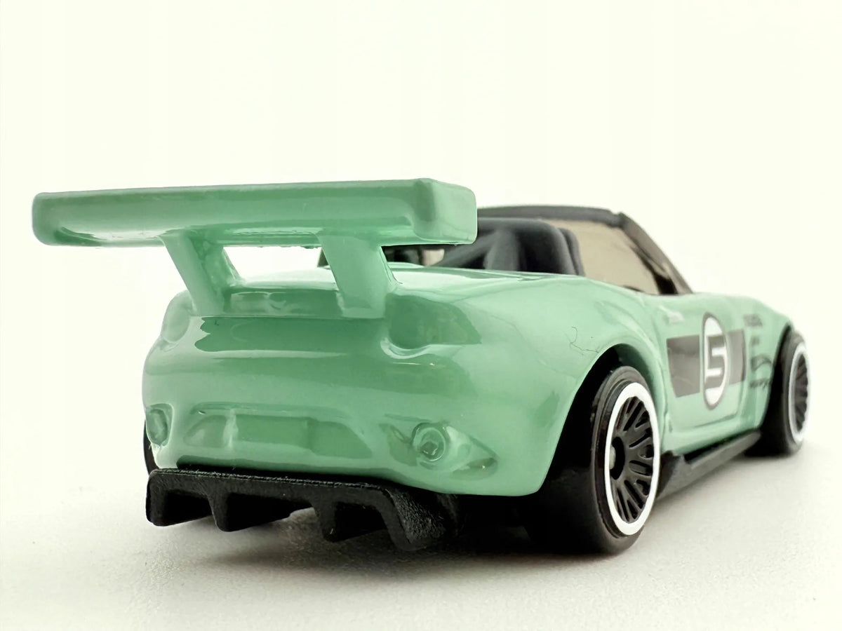 MAZDA MX-5 MIATA, Hot Wheels 2015, Die cast DHP05, Miętowy, 1:64, Resoraki – zdjęcie 5