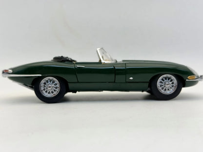 1961 Jaguar E-Type Franklin Mint Precision Models 1961 Zielony 1:24 – zdjęcie 5