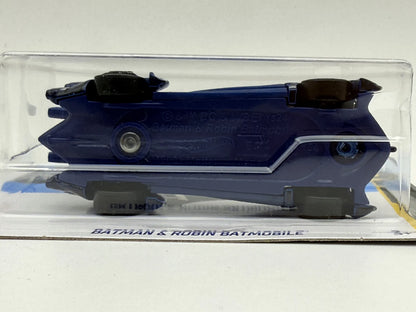 BATMAN & ROBIN BATMOBILE Mainline Hot Wheels 2024 Niebieski 1:64 – zdjęcie 5