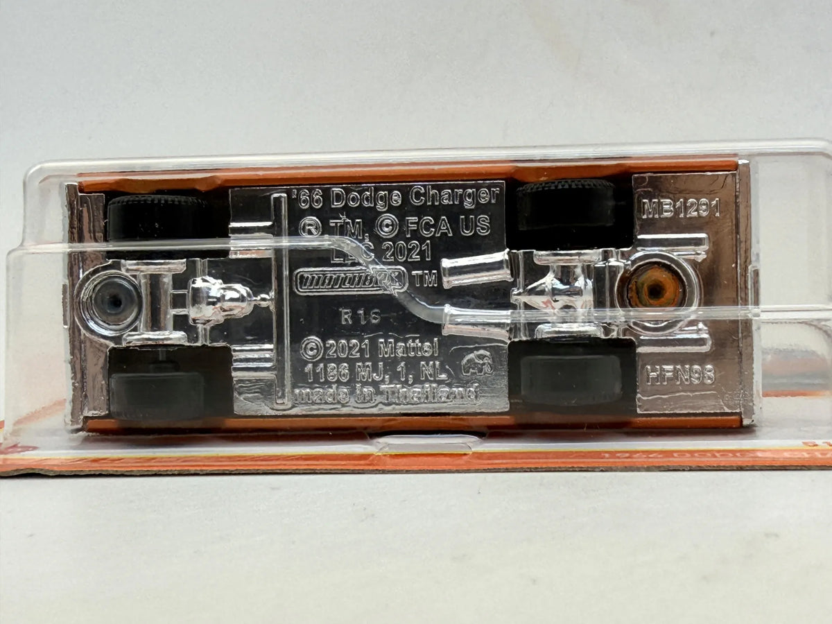 1966 Dodge Charger Superfast Matchbox 2021 Pomarańczowy 1:64 – zdjęcie 5