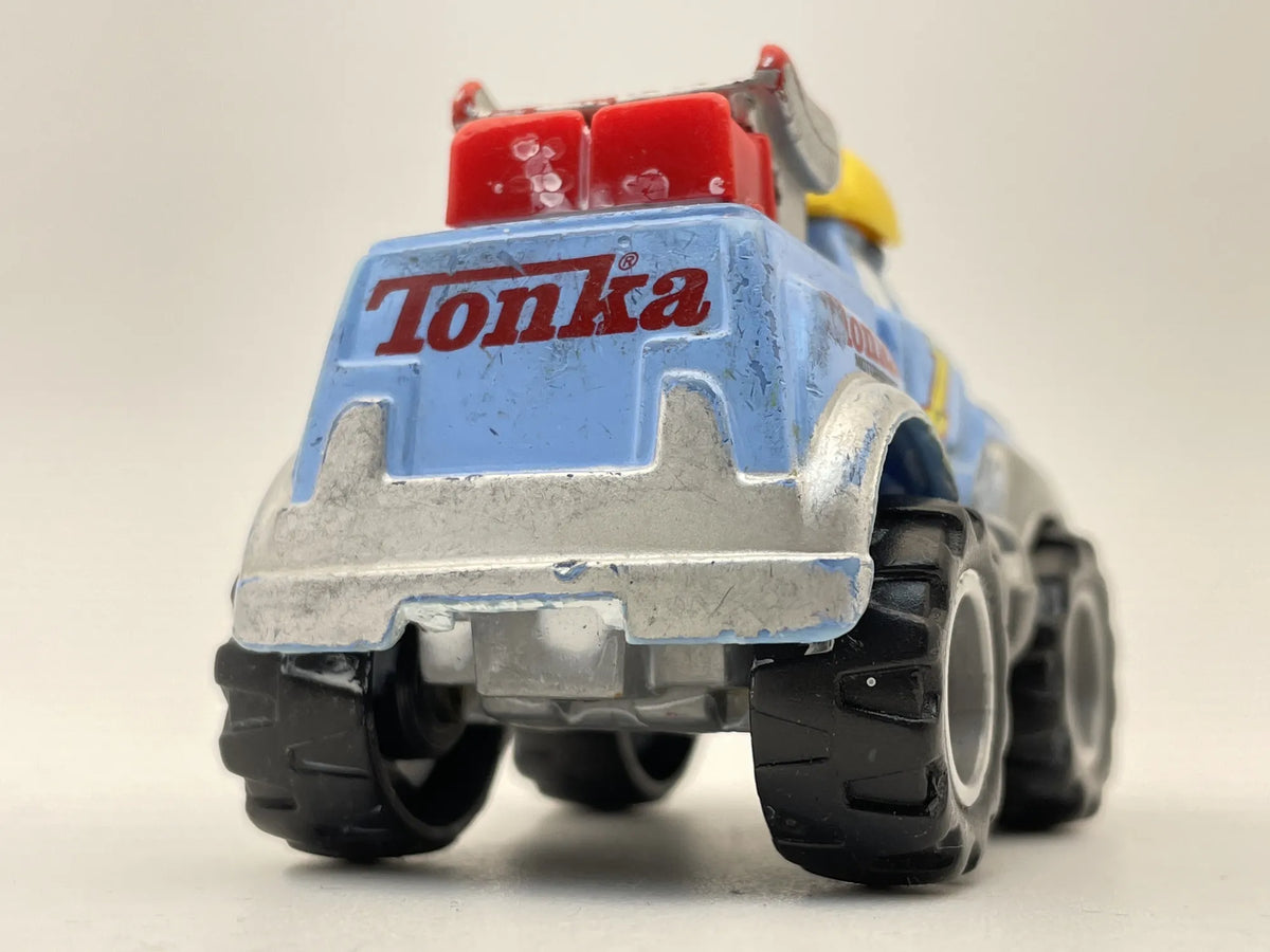 Pullback Chuck, Chuck & Friend, Tonka - Hasbro - Maisto 2000 Niebieski 1:64 – zdjęcie 5