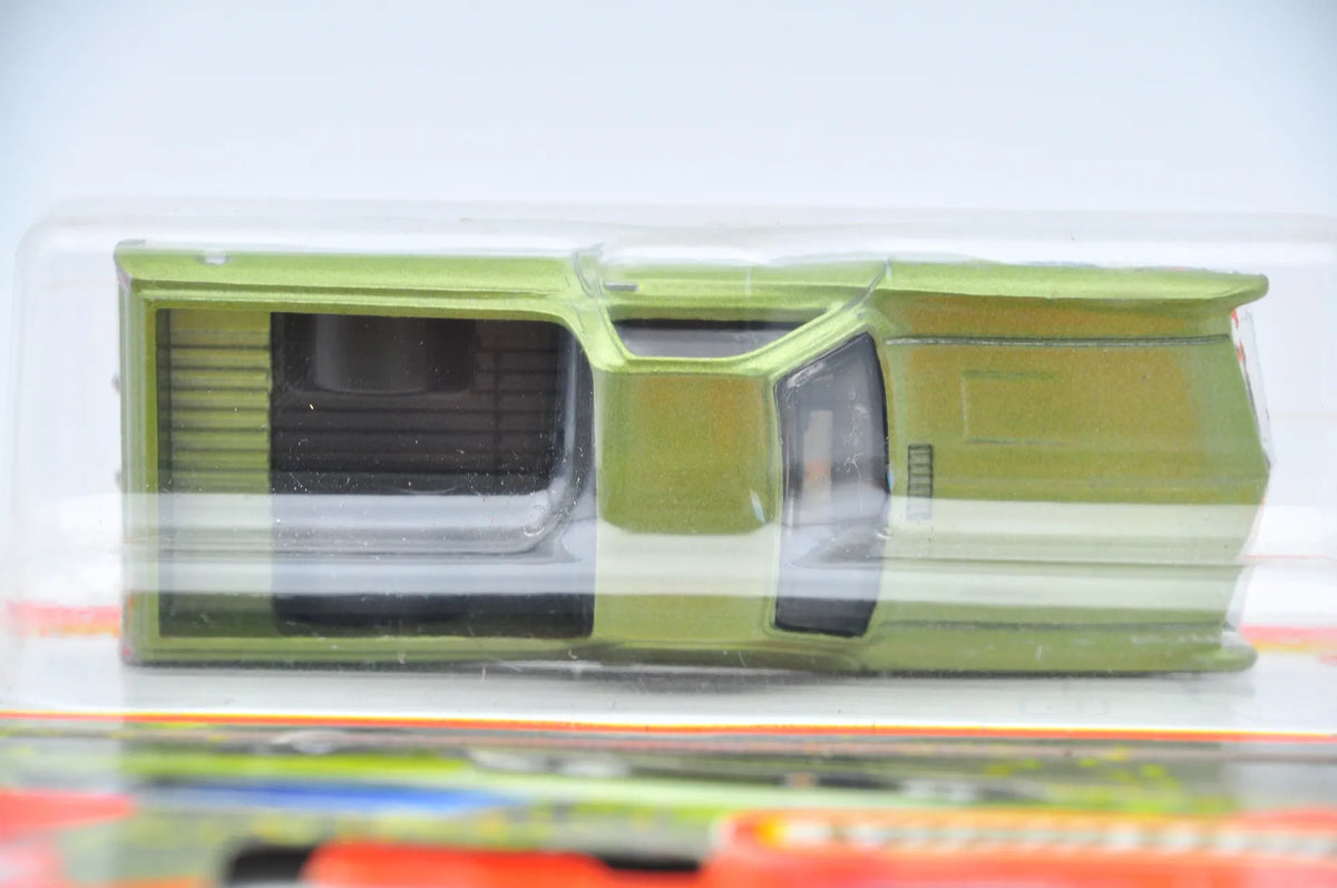 Dodge Charger Zielony 1:64 – zdjęcie 5