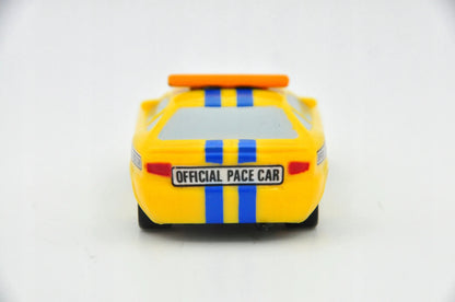 PISTON CUP OFFICIAL PACE CAR, Disney Pixar, Resoraki, Die cast, Żółty, 1:64 – zdjęcie 5