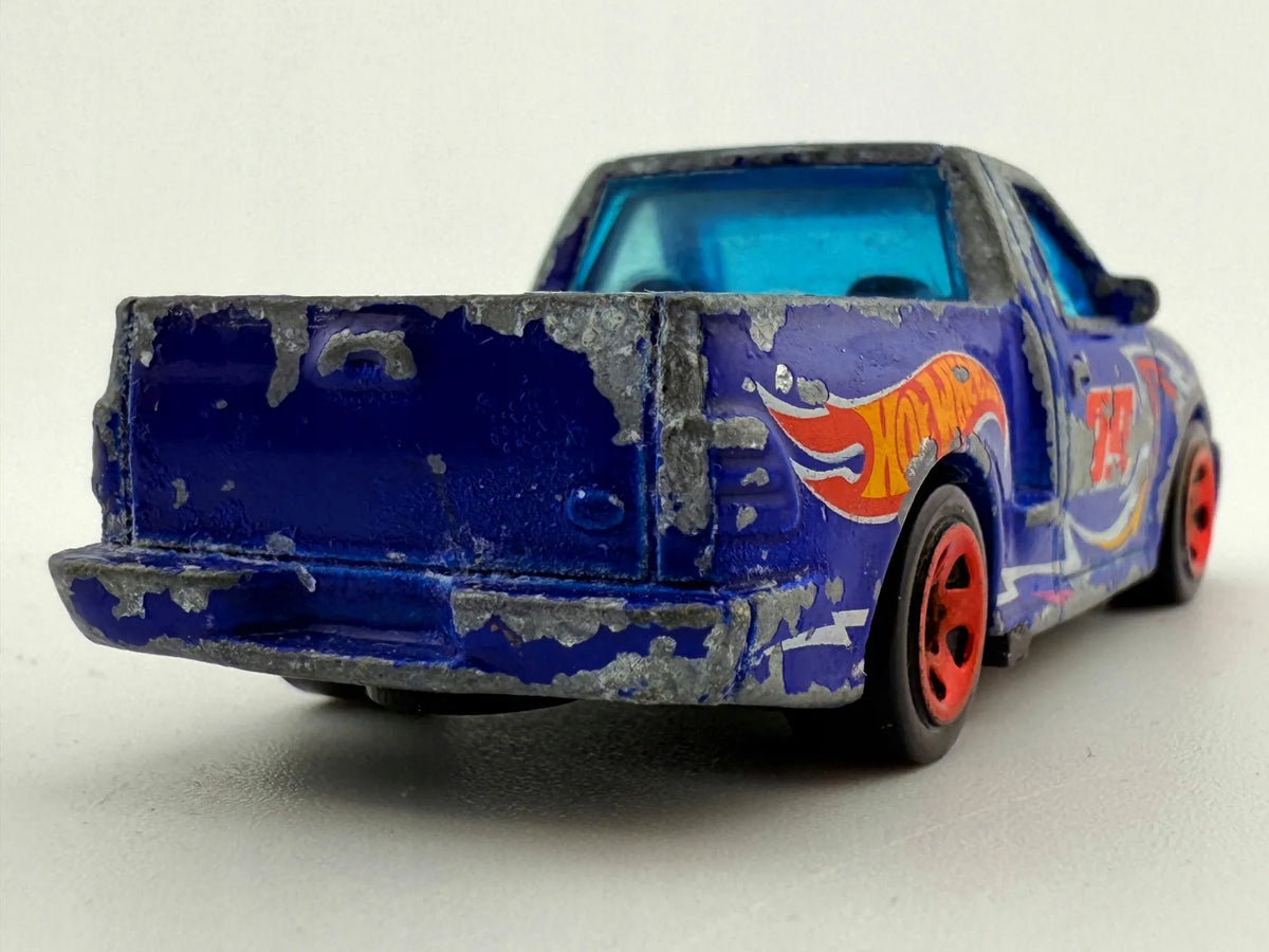 Ford F-150 Svt Lightning Hot Wheels 2020 Niebieski 1:64 – zdjęcie 5