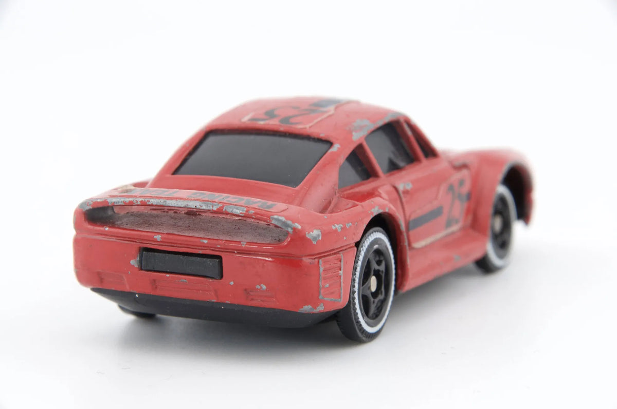 Jak Porsche 959 Czerwony 1:64 – zdjęcie 5