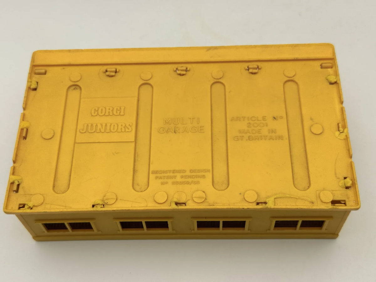 Multi Garage Corgi Juniors Corgi '80 Żółty 1:64 Made in Great Britain – zdjęcie 5