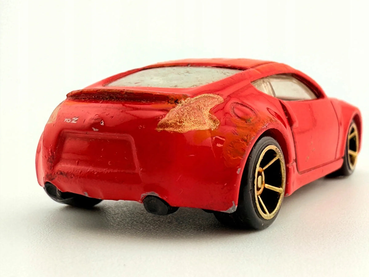 NISSAN 370Z, Hot Wheels, Resoraki, Die cast 022, Czerwony, 1:64 – zdjęcie 5