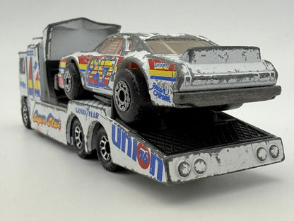 Team Convoy TM-2 Kenworth + Chevy Pro Truckmate Matchbox 1983 Biały 1:80 – zdjęcie 5
