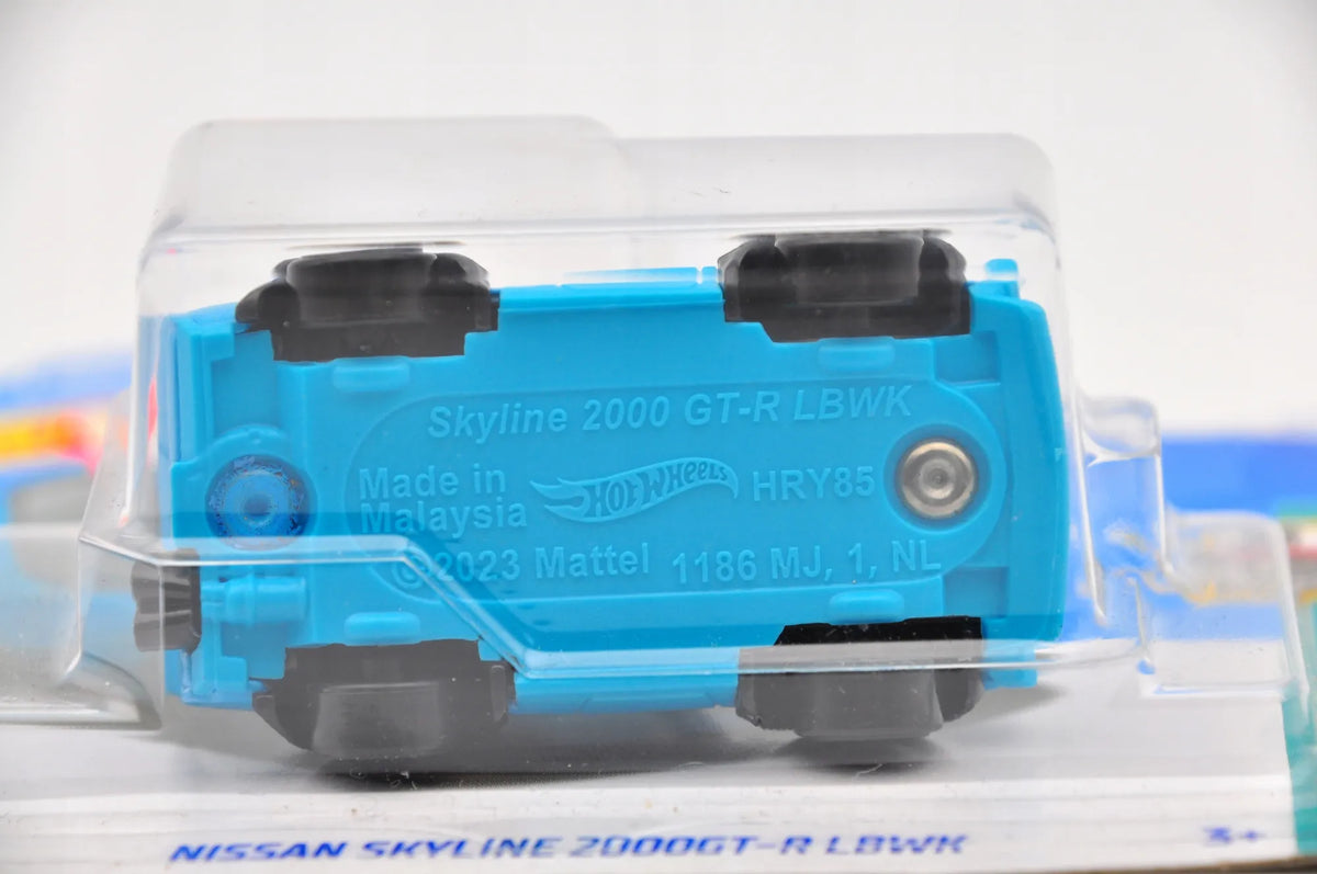NISSAN SKYLINE 2000GT-R LBWK (TONNED) Hot Wheels 2024, HRY85 Niebieski 1:64 – zdjęcie 5