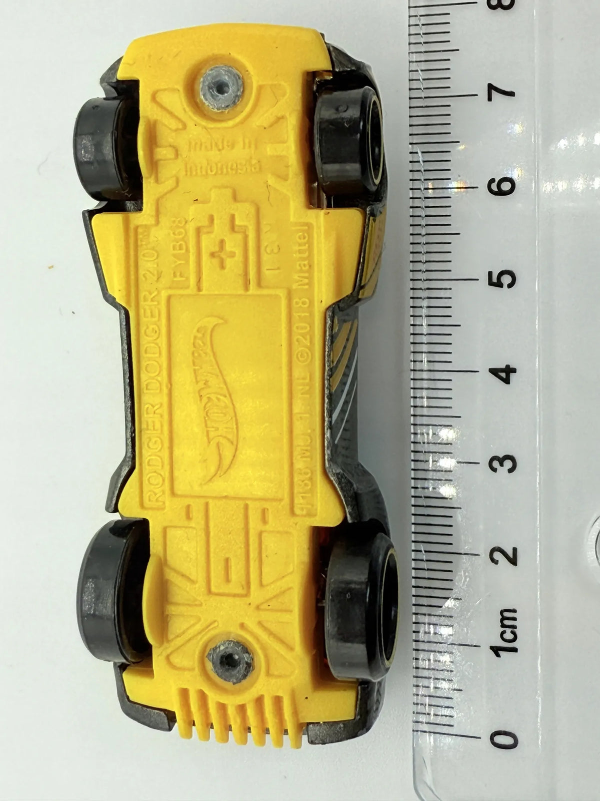 Rodger Dodger Hot Wheels 2018 Szary 1:64 – zdjęcie 5