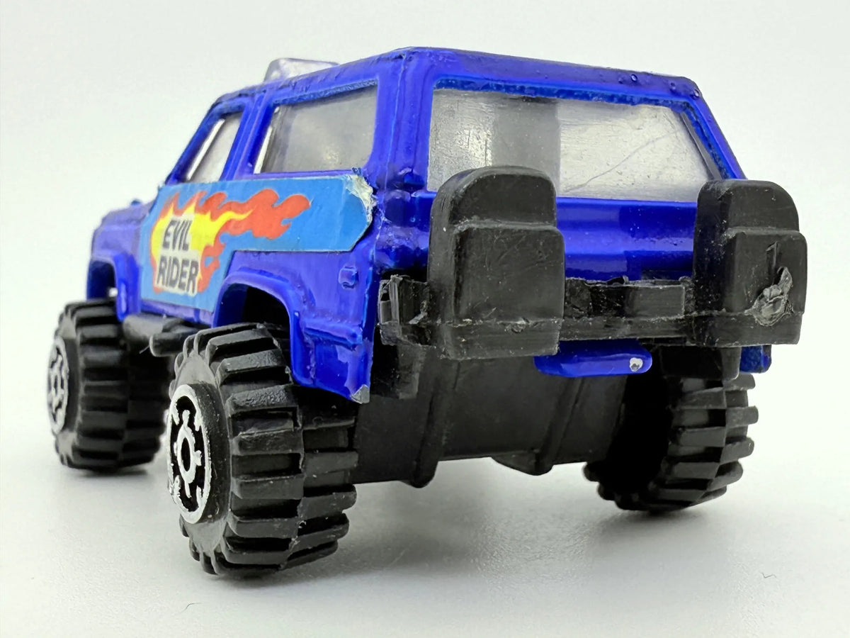 Samochód Terenowy Summer 1:64 Samochód terenowy EVIL RIDER Luzak Niebieski – zdjęcie 5