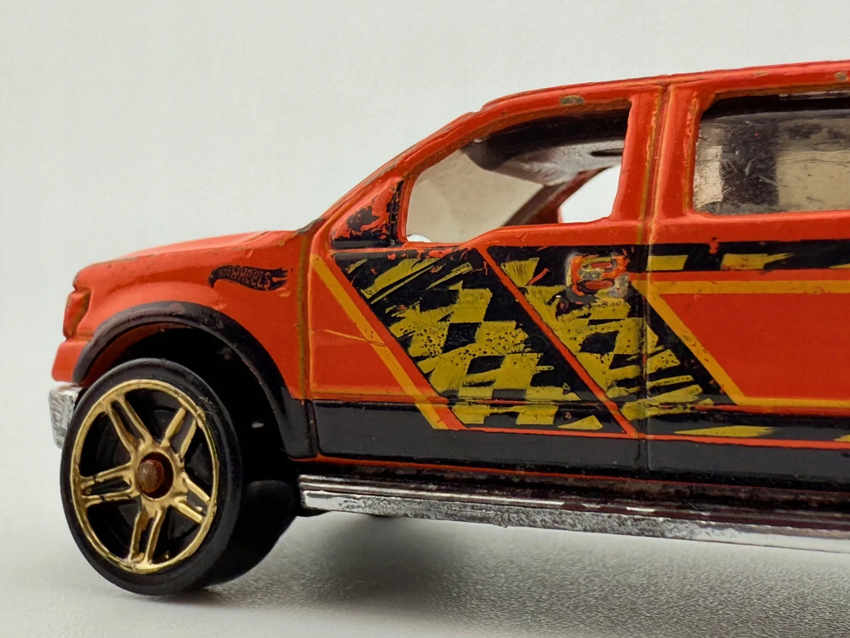 2009 Ford F-150 Mainline Hot Wheels 2012 Pomarańczowy 1:64 – zdjęcie 5