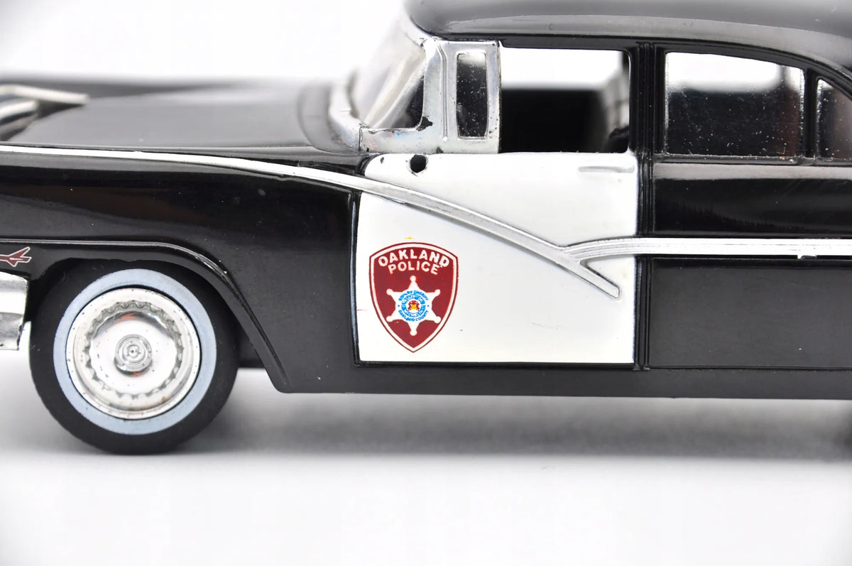 FORD FAIRLANE, Nieznana, Resoraki, Die cast 70000, Czarno-Biała, 1:43 – zdjęcie 5