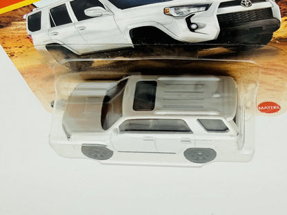Toyota 4Runner Matchbox 2024 Mainline 1:64 Blister Biały – zdjęcie 6