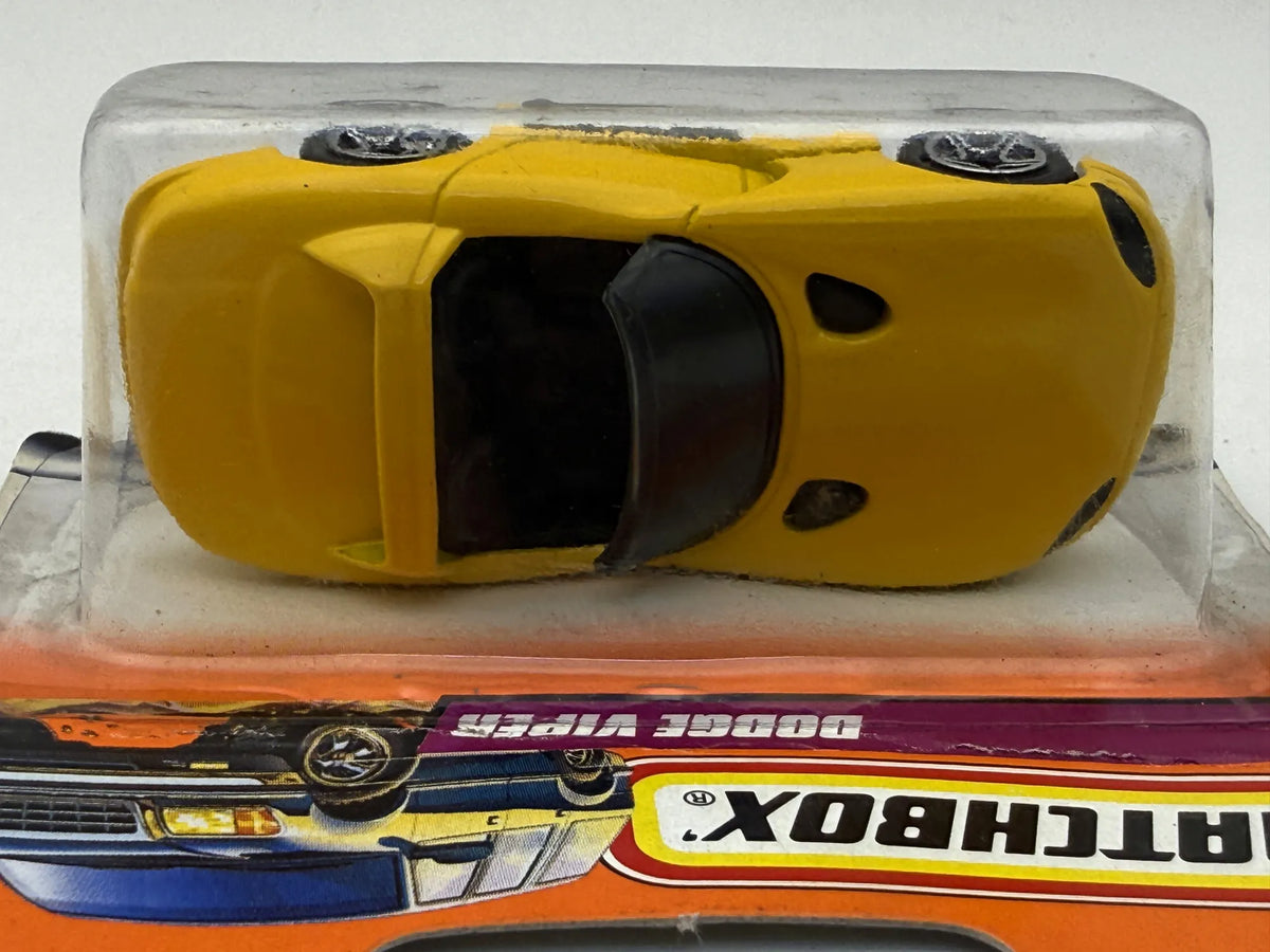 DODGE VIPER Mainline Matchbox 1997 Żółty 1:64 – zdjęcie 6
