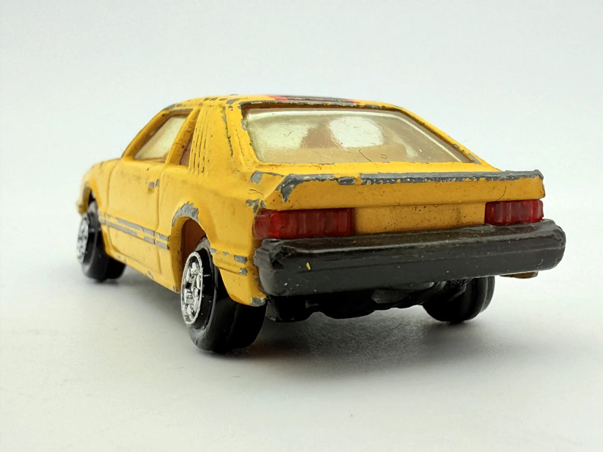Ford Mustang Yatming Żółta 1:64 – zdjęcie 6