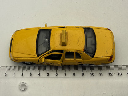FORD 1999 CROWN VICTORIA TAXI WELLY 1999 ŻÓŁTY 1:29 – zdjęcie 6
