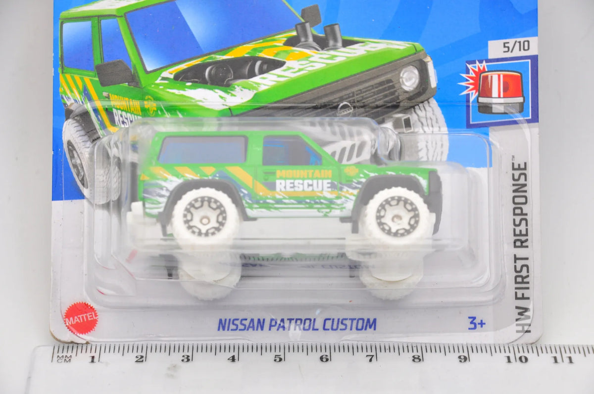 Hw First Response HW FIRST RESPONSE Hot Wheels 2024 Zielony 1:64 – zdjęcie 6