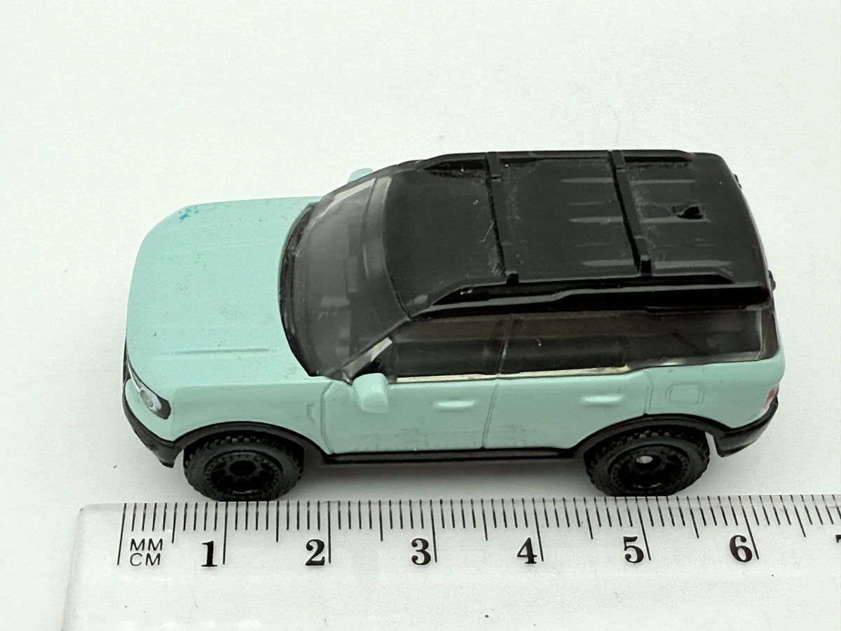 2022 Ford Bronco Sport Matchbox 2023 1:64 Miętowy – zdjęcie 6