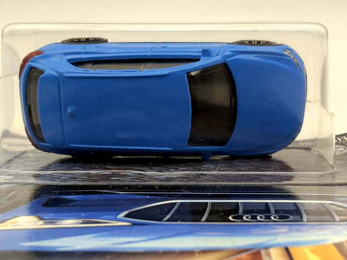 AUDI E-TRON European Streets Matchbox 2024 Niebieski 1:64 – zdjęcie 6