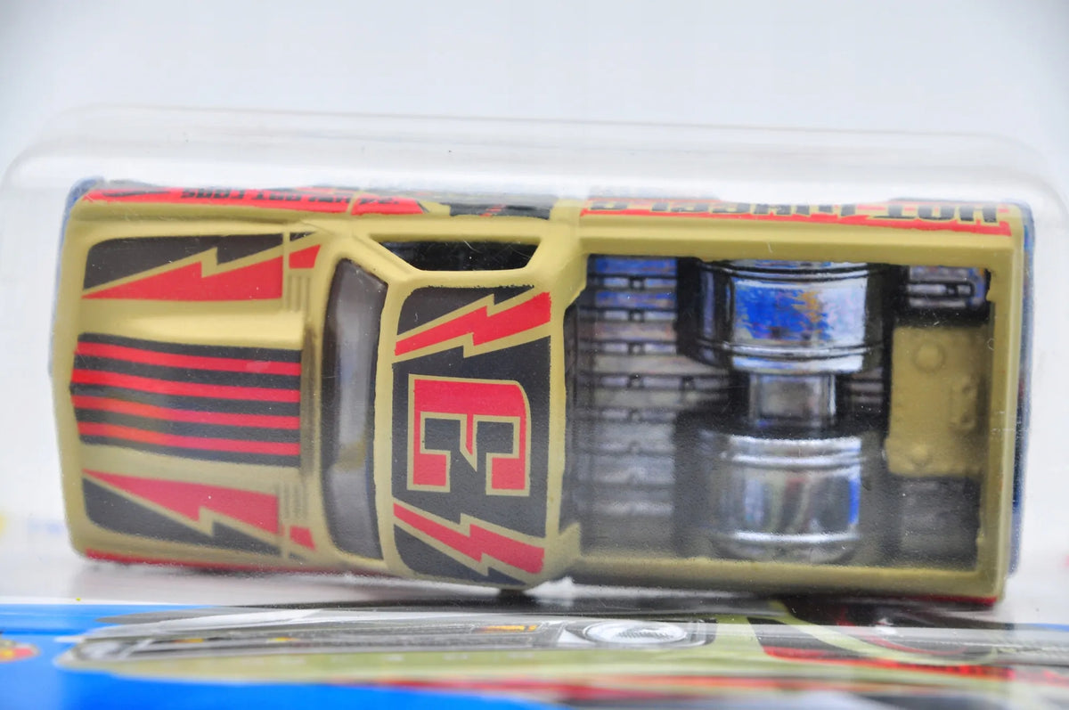 '67 CHEVY C10 Hot Wheels 2024 Żółty 1:64 – zdjęcie 6