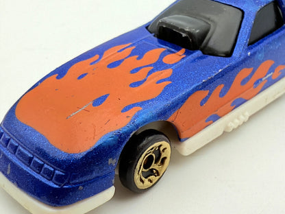 Sportowe Coupe Hot Wheels Niebieski 1:64 – zdjęcie 6