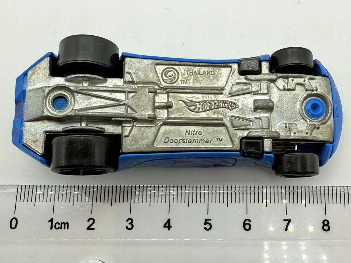 Nitro Doorslammer Hot Wheels Fioletowy 1:64 – zdjęcie 6