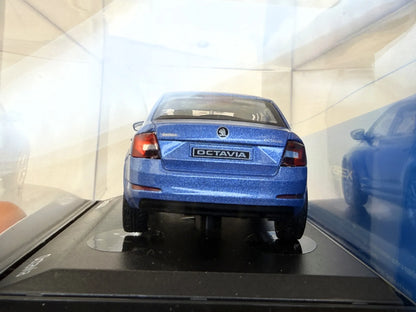ŠKODA OCTAVIA MK3 Z 2012 R. Abrex Niebieski 1:43 – zdjęcie 6