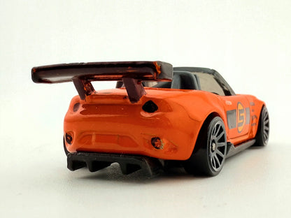 2015 Mazda Mx-5 Miata Hot Wheels 2015 Pomarańczowy 1:64 – zdjęcie 6