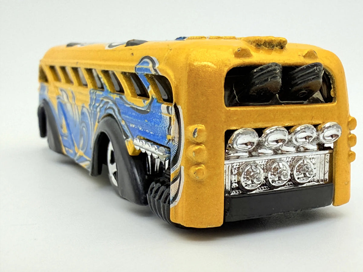 Surfin' School Bus Hot Wheels Żółty 1:64 – zdjęcie 6