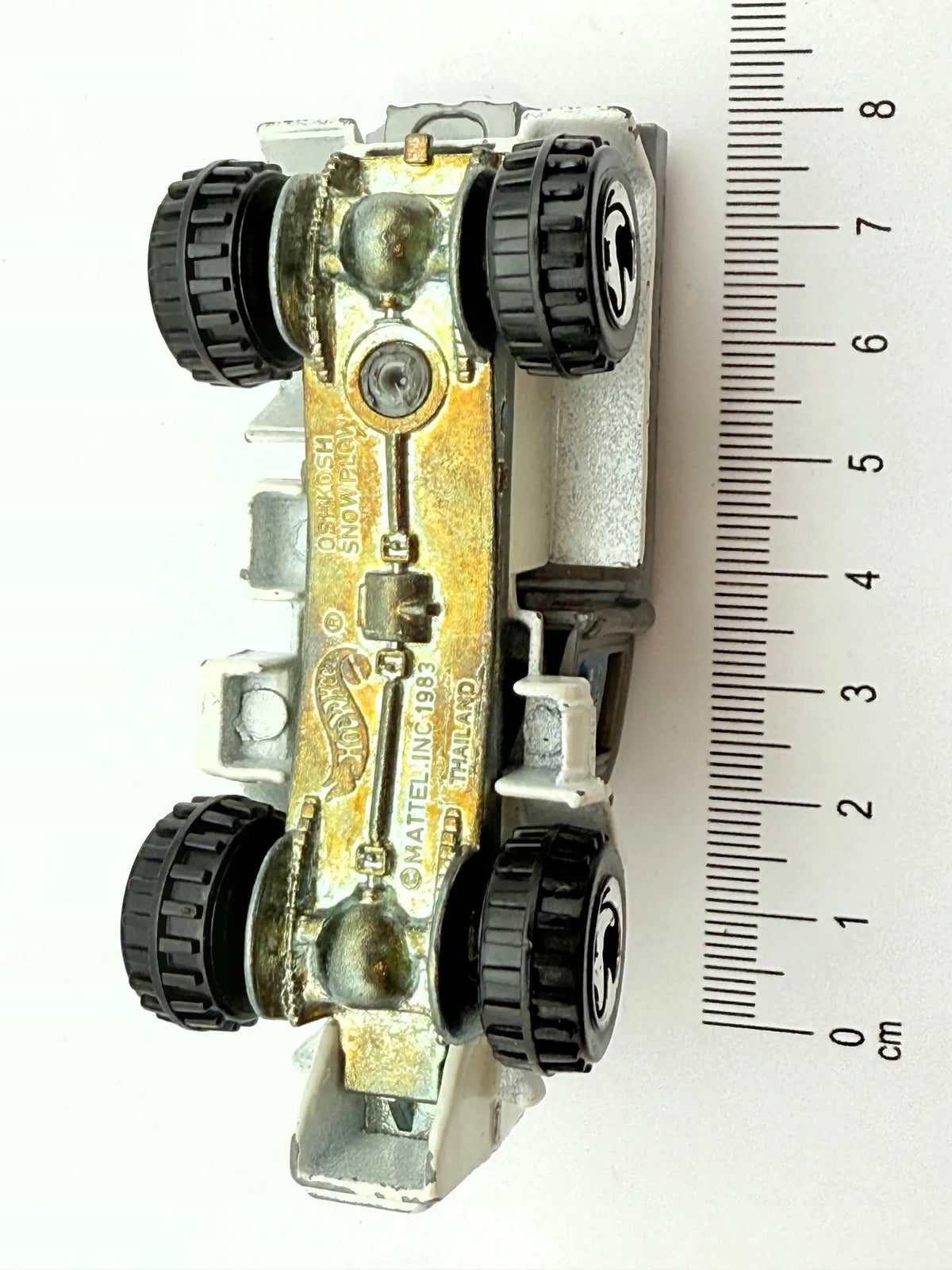 OSHKOSH SNOW PLOW, Hot Wheels, Resoraki, Die cast, Biało-Szara, 1:64 – zdjęcie 6