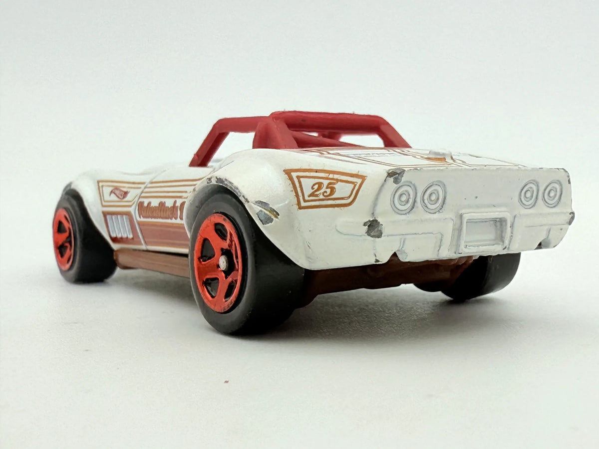 69 Corvette Racer Hot Wheels Biała 1:64 – zdjęcie 6