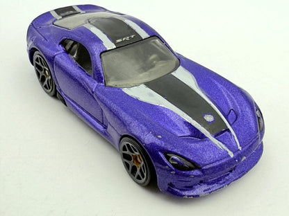 2013 Dodge Viper Hot Wheels Fioletowy 1:64 – zdjęcie 6