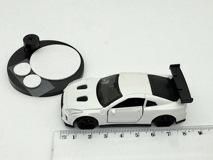 Nissan Gt-R Biały 1:64 + Stojak (Ekspozytor) na Model – zdjęcie 6