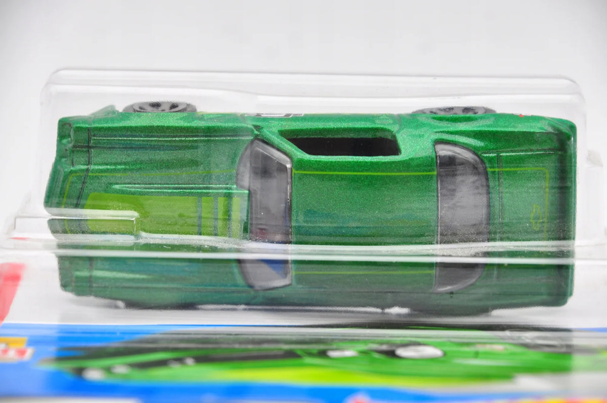 '81 Camaro THEN AND NOW Hot Wheels 2022 Zielony 1:64 – zdjęcie 6