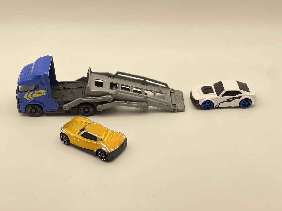 Car Transporter Zestaw Ciężarówka i 2 Resoraki 1:64 – zdjęcie 6